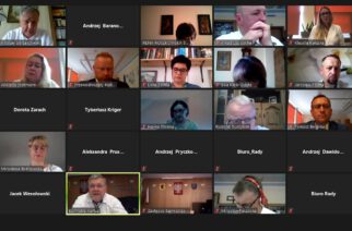 Kartuzy. Trwa sesja Rady Miejskiej. Burmistrz: „Nie chodzi o zabudowywanie terenów przy jeziorach!”