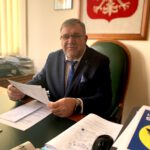 Kartuzy. Czat z burmistrzem „po kartusku”, czyli trudne pytania i oczekiwanie na odpowiedzi