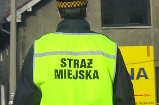 Kartuzy. Czat z burmistrzem… A może lepiej ze Strażą Miejską?