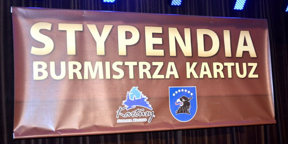 Kartuzy. Stypendia burmistrza na nowy rok szkolny przyznane