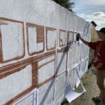 Somonino. Na przystanku autobusowym powstaje mural. Poznaj autora!