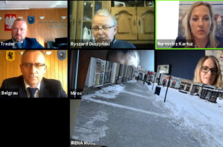 Kartuzy. Wraca sprawa „ślizgawicy” na deptaku. „Czy urząd ma pomysł na rozwiązanie tego problemu?”