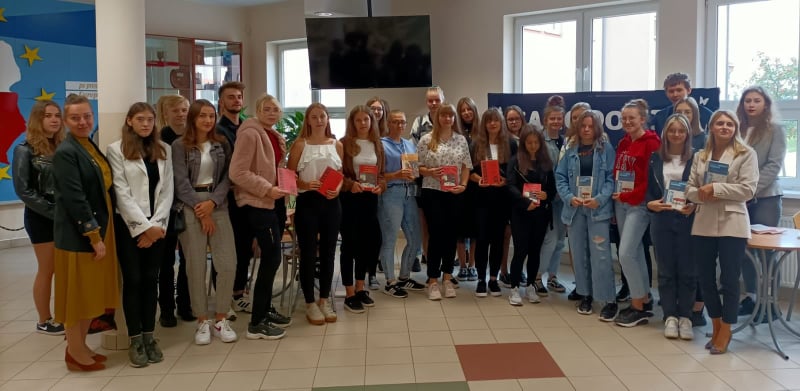 Sierakowice. Narodowe Czytanie 2021 w ZSP