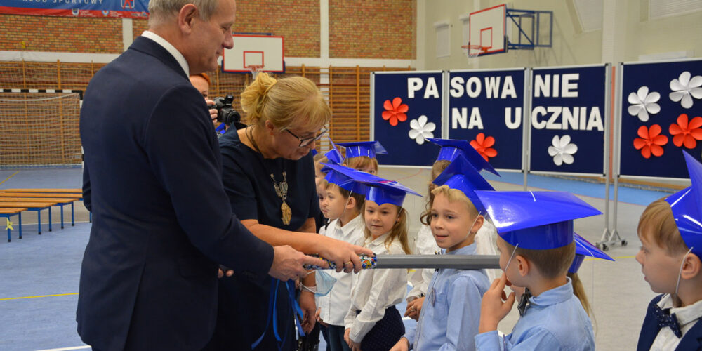 Żukowo. „Pierwszaki” już po uroczystym ślubowaniu