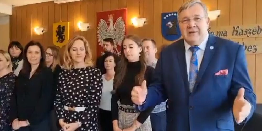 Kartuzy. Urzędnicy na czele z burmistrzem w Gaszyn Challenge dla Antosia. Zobacz wideo!