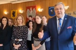 Kartuzy. Urzędnicy na czele z burmistrzem w Gaszyn Challenge dla Antosia. Zobacz wideo!