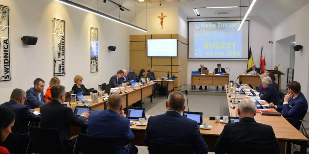 Żukowo. Budżet na 2022 rok przyjęty jednogłośnie