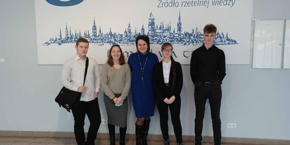 Kartuzy. Uczniowie I LO najlepsi w województwie