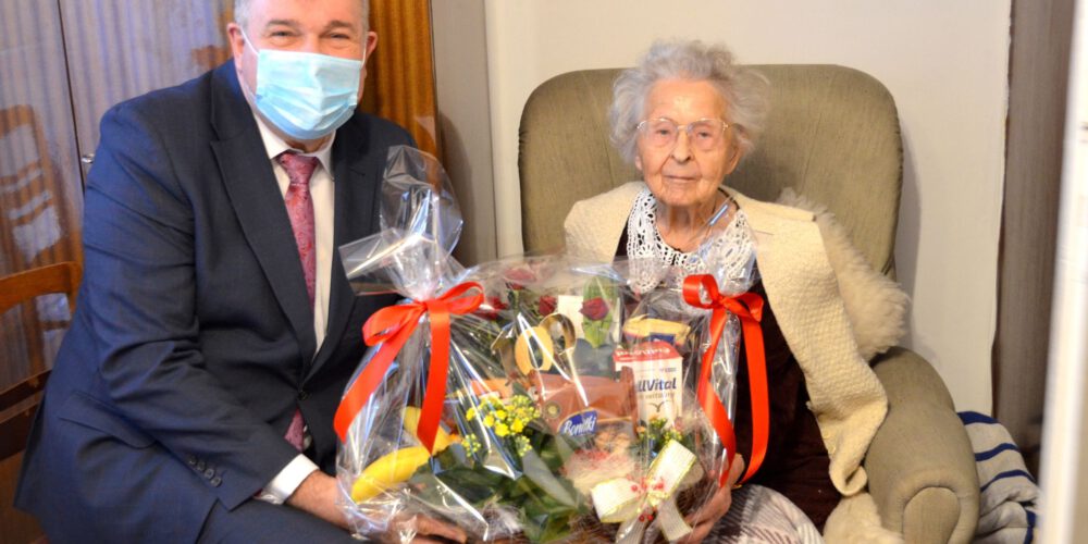 Kartuzy. 100. urodziny jednej z najstarszych mieszkanek