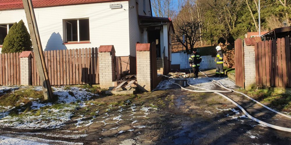 Kartuzy. Pomoc dla pogorzelców z ul. Chmieleńskiej. Trwa zbiórka środków