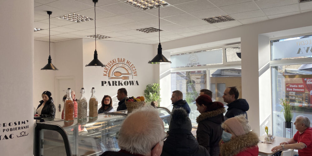 Kartuzy. „Oblężenie” w barze mlecznym. „Jest lepiej, niż dobrze…”