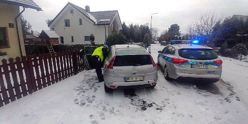 Mezowo. Wpadła „jak śliwka w kompot”. Znaleźli przy niej narkotyki