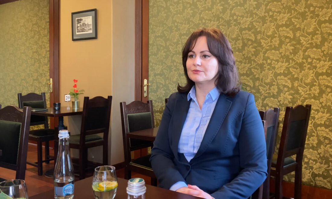 Rozmowy w Perełce – Mariola Zmudzińska: „Nie ma tygodnia bez prośby o pomoc od mieszkańców…”