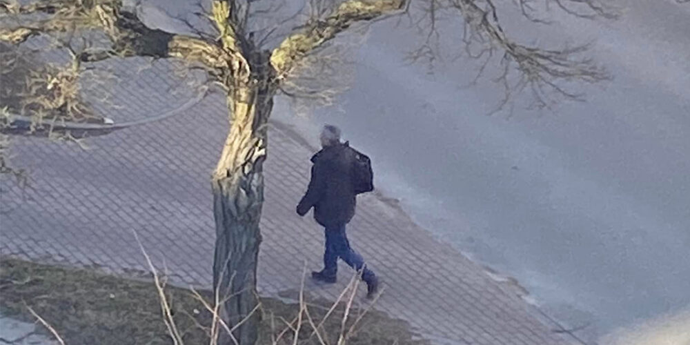 Kartuzy. Na osiedlu XX-lecia ktoś próbuje wchodzić do mieszkań