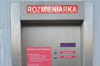 Region. Usłyszał 11 zarzutów. Włamywał się do rozmieniarek na myjniach samochodowych