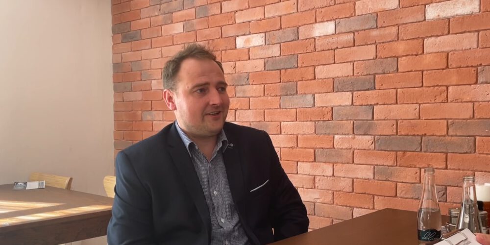 Rozmowy w Perełce – Adrian Rutkowski, Kucharz po Sąsiedzku: „Ludzie mają czuć się u mnie swojsko…”