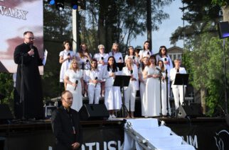 Kartuzy. Pierwszy Kartuski Wieczór Chwały za nami. Zobacz zdjęcia!