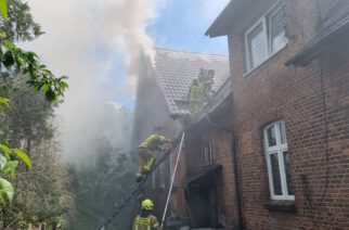 Kiełpino. Pożar budynku przy ul. Szkolnej. Straty są ogromne