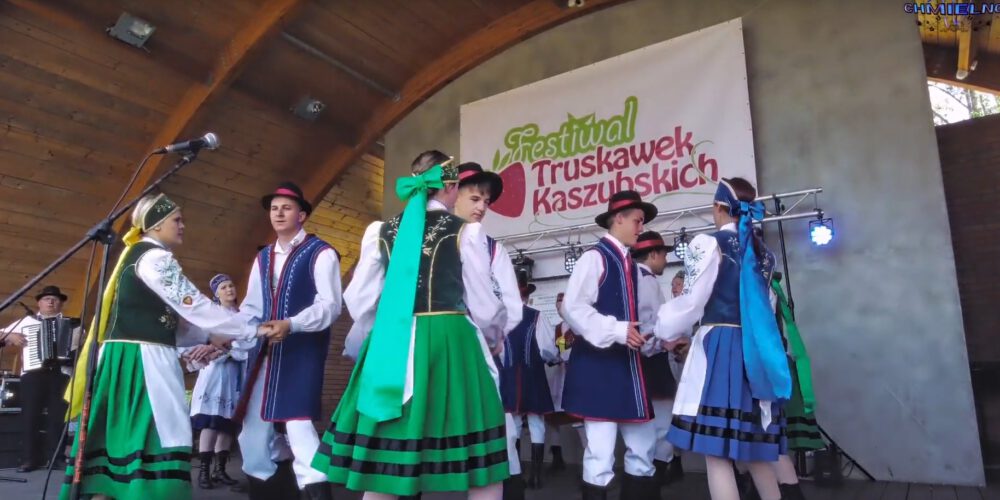 Chmielno. Za nami VI Festiwal Truskawek Kaszubskich. Zobacz wideo!