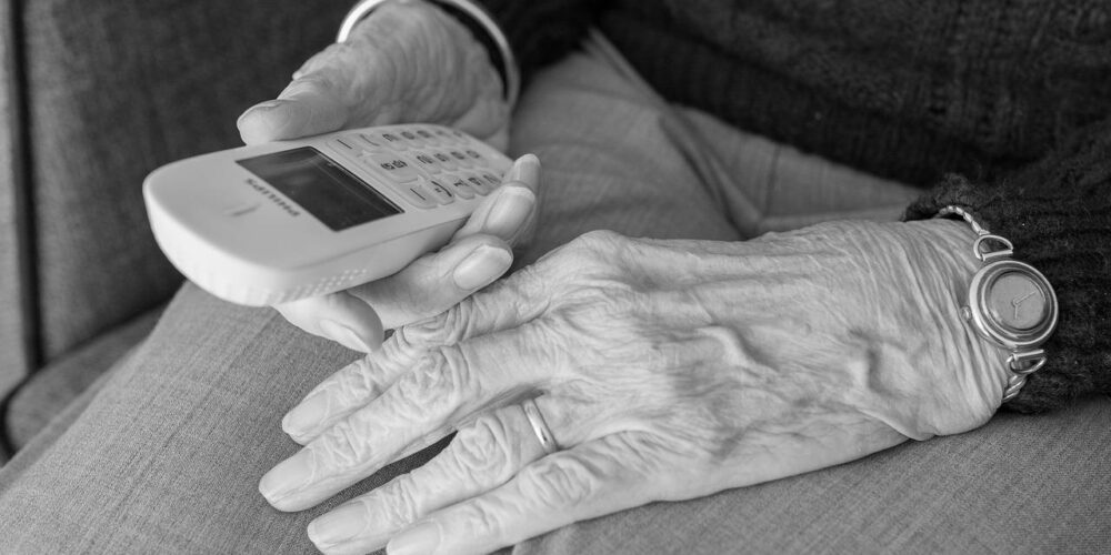 Pow. kartuski. Myślała, że pomaga synowi. Straciła duże pieniądze