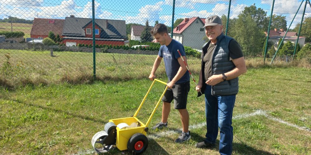 Pomieczyno. Wspólnymi siłami ulepszyli boisko