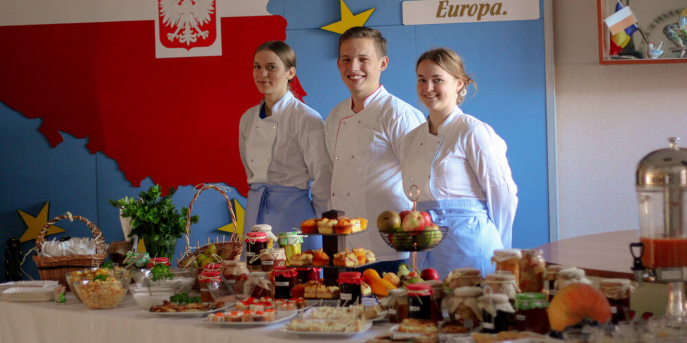 Sierakowice. Obchody Światowego Dnia Niemarnowania Żywności, czyli „Jem, Kupuję, Nie marnuję”