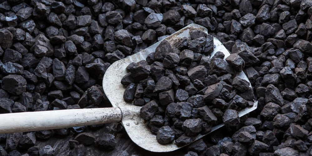 Kartuzy. „Gmina złożyła zapotrzebowanie na węgiel w ilości obejmującej wszystkich mieszkańców…”