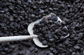 Kartuzy. „Gmina złożyła zapotrzebowanie na węgiel w ilości obejmującej wszystkich mieszkańców…”