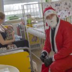 Kartuzy. Święty Mikołaj odwiedził… szpital. Zobacz zdjęcia!