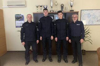 Kartuzy. Nowi funkcjonariusze zachęcają do wstąpienia w szeregi policji