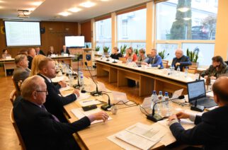 Kartuzy. Uchwalono budżet na 2023 rok. Burmistrz: „Nigdy nie było tak trudno…”