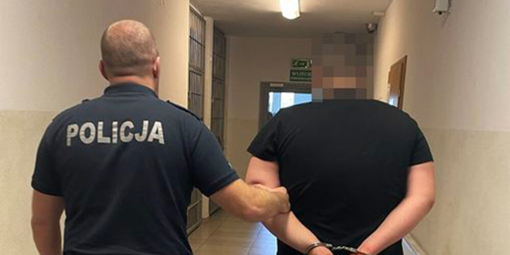 Kartuzy. 17-latek posiadał sporą ilość narkotyków i… uderzył „z główki” policjanta