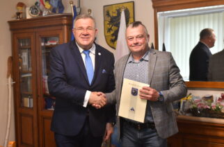 Rozpoczął się remont alejek w Parku Matki Boskiej Królowej Korony Polskiej