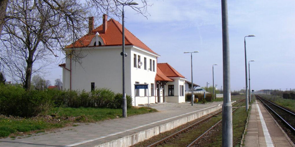 Żukowo Wschodnie. 2 pociągi na tym samym torze! Było o włos od tragedii