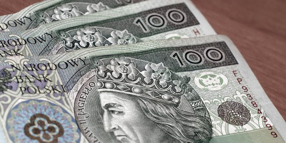 ZUS na Pomorzu przyjął już ponad 64 tys. wniosków o „300 plus”