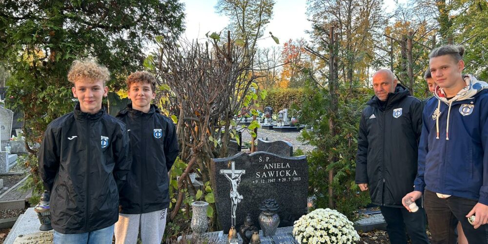 Juniorzy „Cartusii” uczcili pamięć zasłużonego trenera