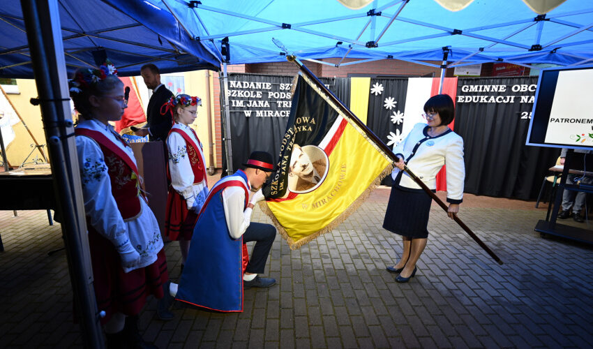 Jan Trepczyk patronem szkoły podstawowej w Mirachowie