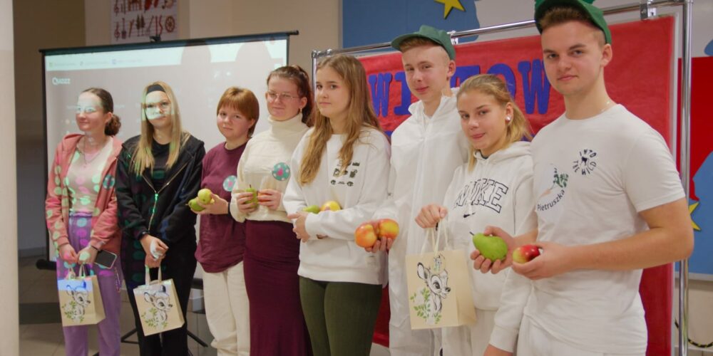 Światowy Dzień Owoców i Warzyw w sierakowickim ZSP