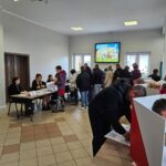 Dziś wybory parlamentarne. Co wiadomo o frekwencji?