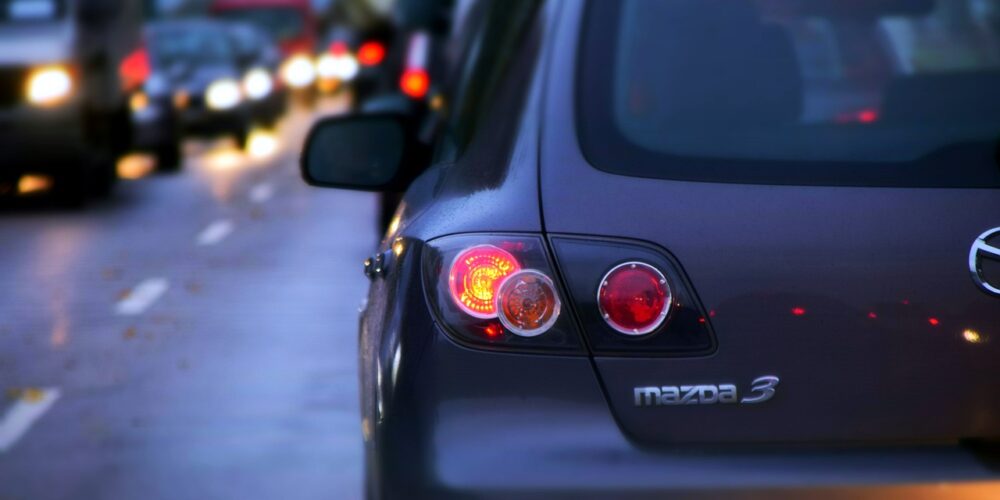 Rusza ogólnopolska kampania. Sprawdź światła pojazdu na stacji diagnostycznej!