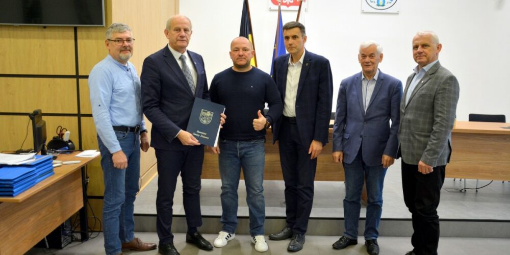 Powstaną ścieżka rowerowa w Baninie i chodnik w Leźnie