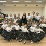 Kaszubska Influencerka nagrała kolędę z „Motylkami”