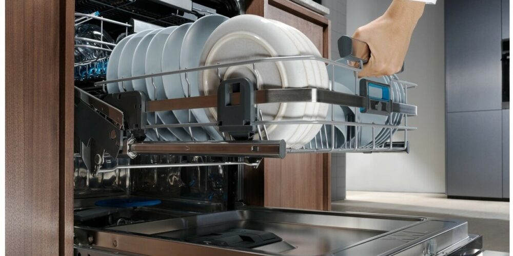 Lepsze czyszczenie naczyń w zmywarce: jak to osiągnąć?