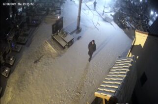 Kiełpino. Poznajesz go? Ten mężczyzna może mieć związek z włamaniem do plebanii