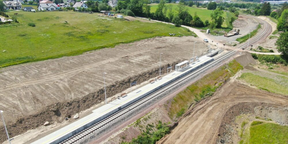 Nowy parking w Otominie zachęci do przesiadek z auta do pociągu