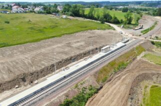 Nowy parking w Otominie zachęci do przesiadek z auta do pociągu