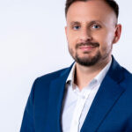 Ekspert z powiatu kartuskiego, dr Patryk Kaczmarek: „Wycena Lotosu wielokrotnie poniżej wartości godziwej…”