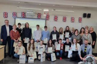 Obchody święta patrona szkoły w „dwójce” i wyłonienie „najwszechstronniejszego ucznia”