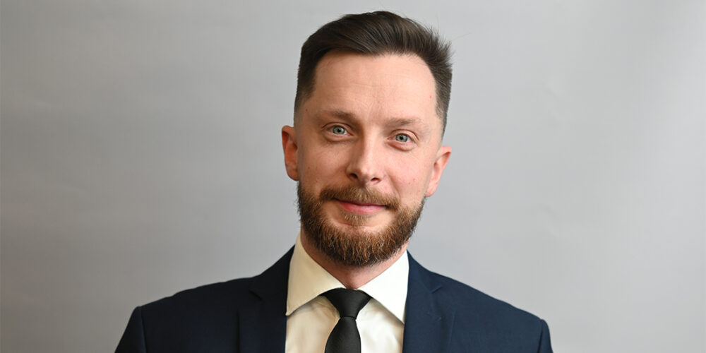 Dawid Mering, kandydat do Rady Miejskiej w Kartuzach: „Pan burmistrz rządzi już za długo i czasami odnoszę wrażenie, że rutyna jest jego złym doradcą…”