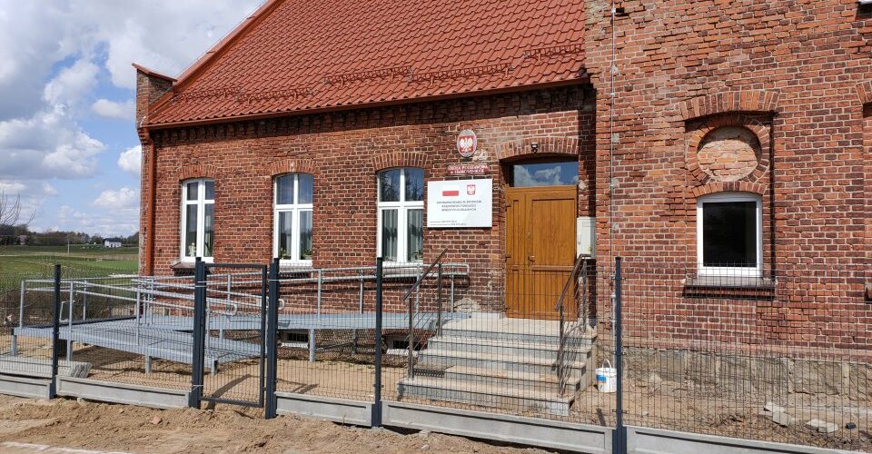 Remont budynku świetlicy wiejskiej w Starkowej Hucie już niebawem